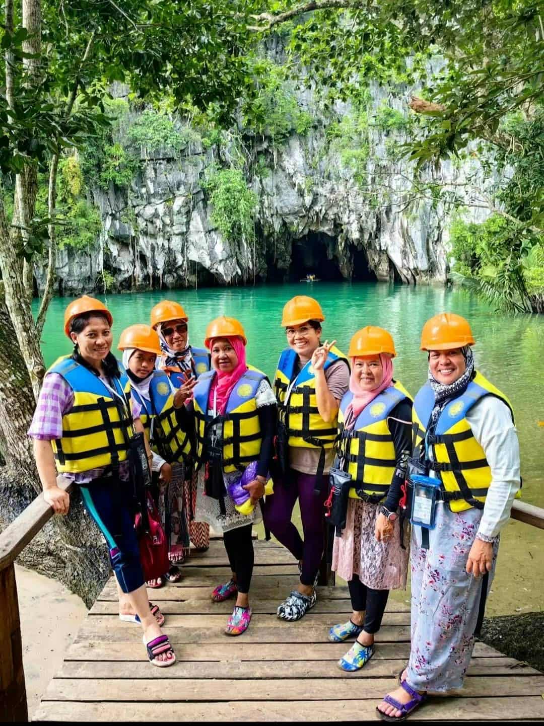 Group photo by the Underground River cave entrance in Puerto Princesa