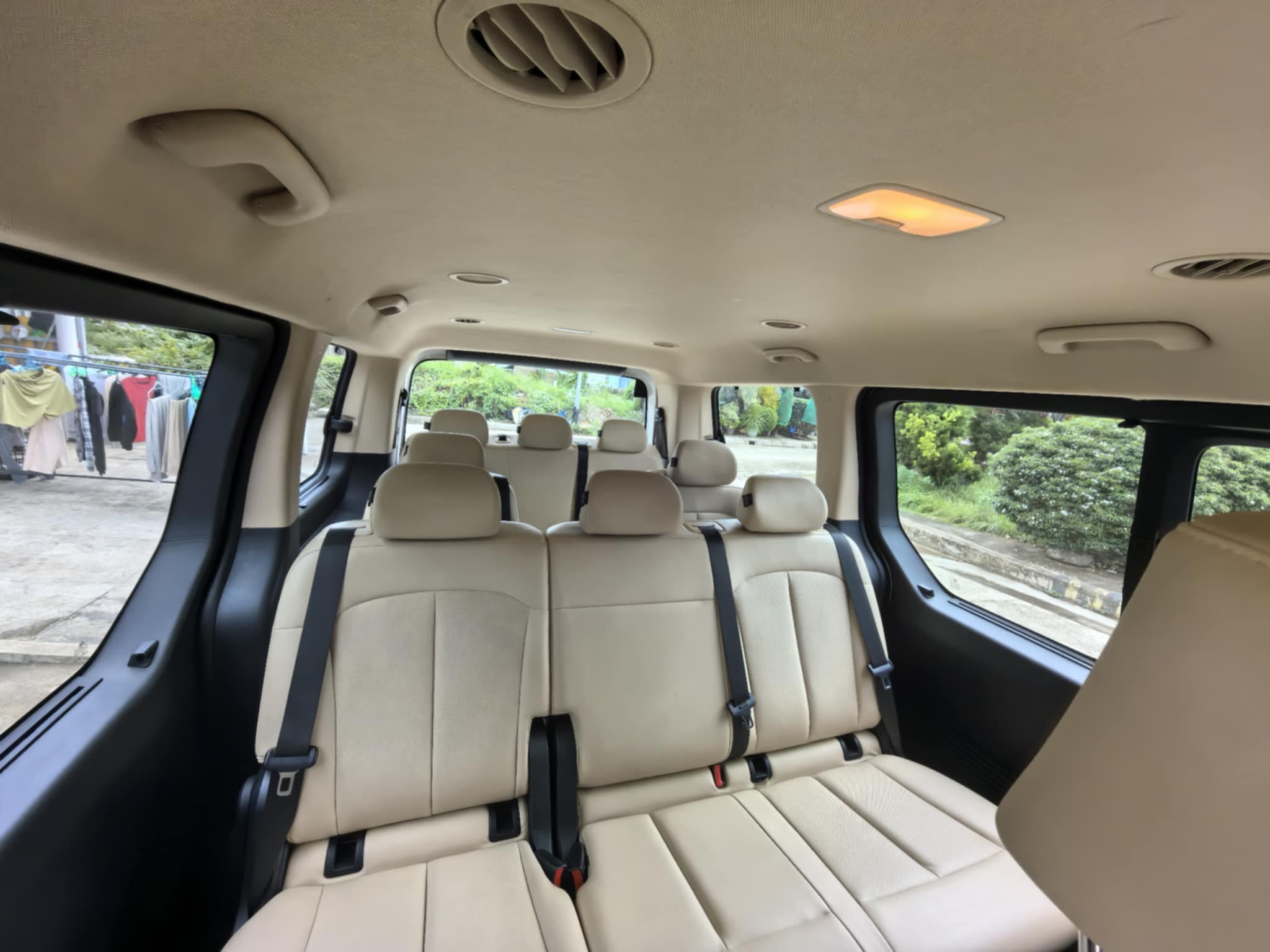 Private van passenger seating for Puerto Princesa to El Nido